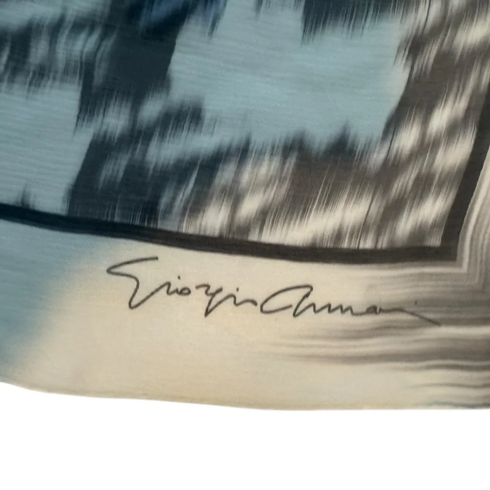 Giorgio‎ Armani Runway Gray Blue Black Abstract 100% Silk Scarf, Size 30 x 24